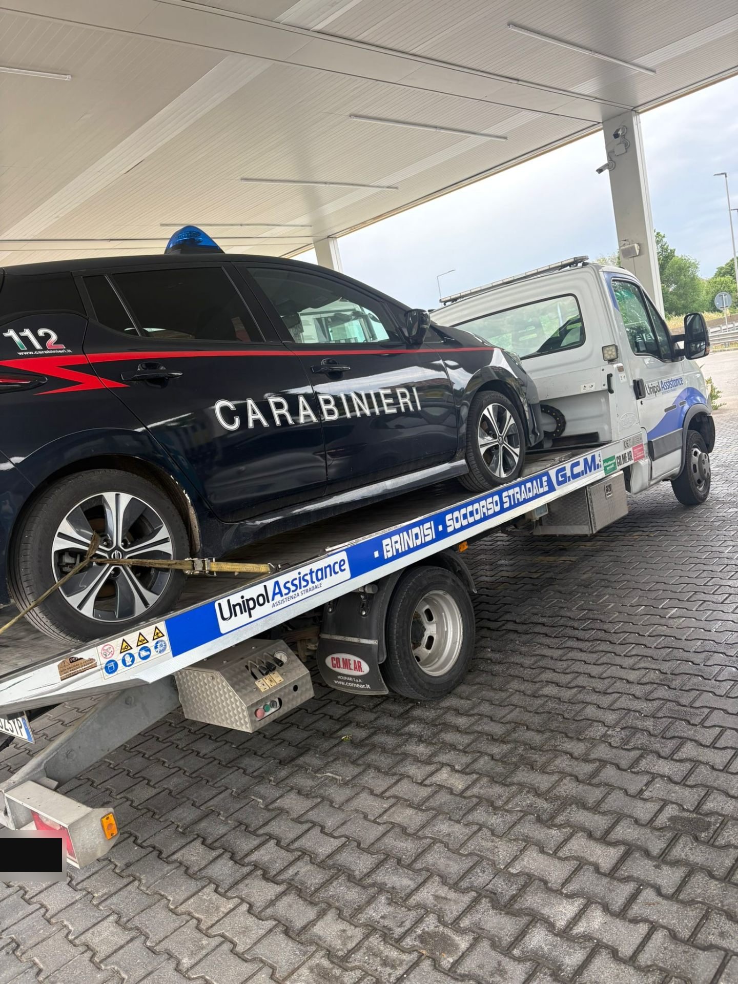 Trasporto auto Carabinieri