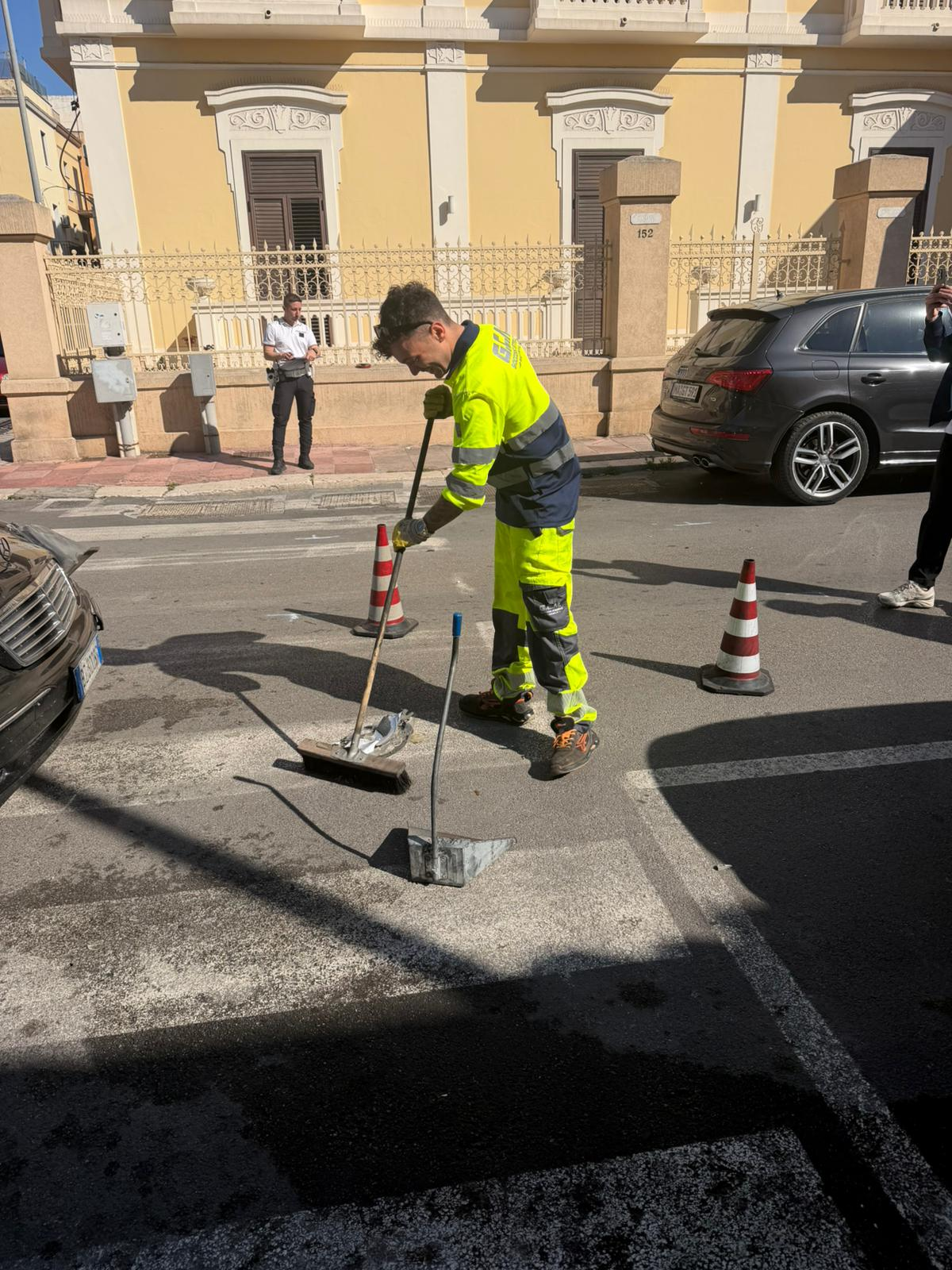 Pulizia strada e rimozione detriti dopo sinistro